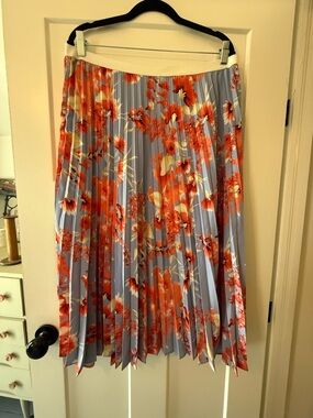 Halogen Pleated Floral Midi Skirt in Lavender and Orange
